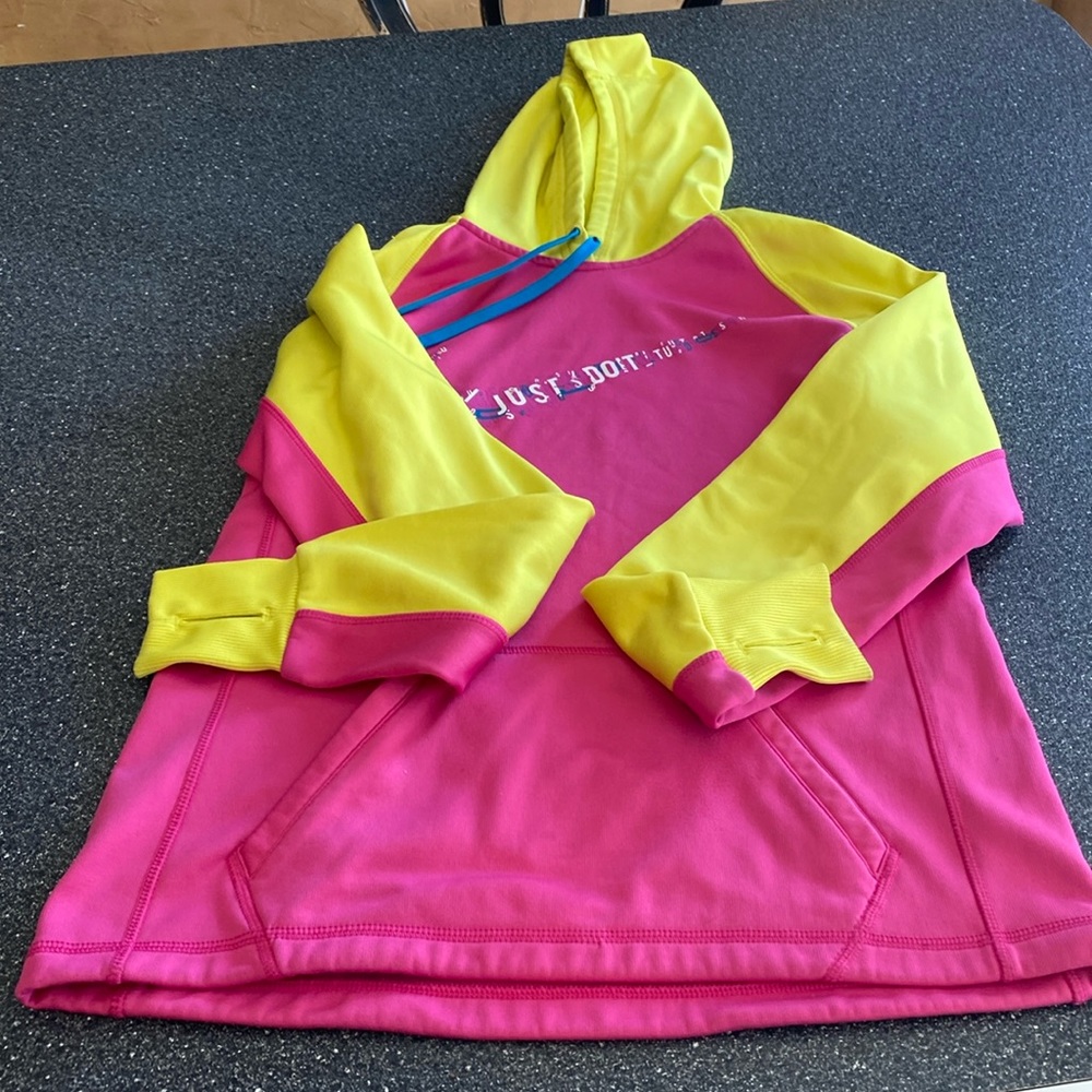 Nike Therma-Fit sweatshirt hoodie